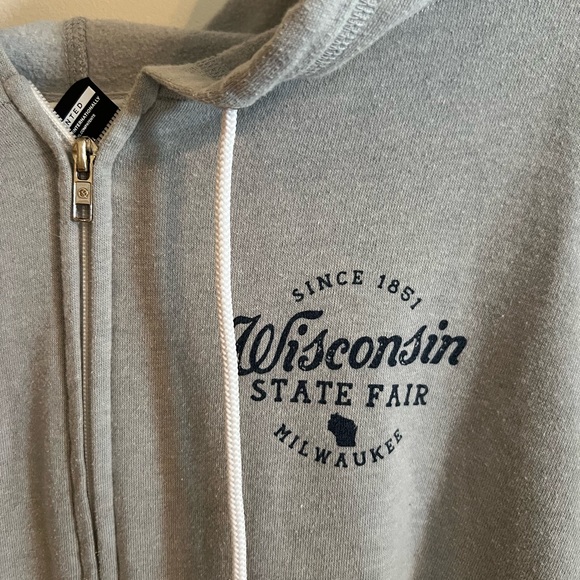 Wisconsin State Fair QuikFlip Zip Hoodie/ Drawstring Bag - 2XL - Picture 3 of 9